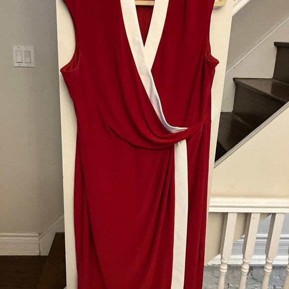 Kasper Women's Red and White Colorblocked Faux-Wrap Cap-Sleeve Dress NWT - Picture 2 of 10